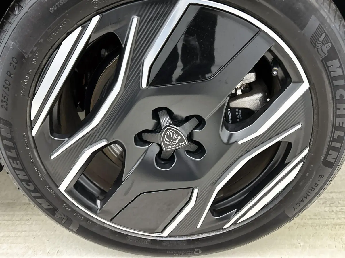 Launch Edition 325pk Dual Motor 73 kWh Automaat | 490km WLTP Actieradius | Warmtepomp | Navigatie | Panoramisch schuif-kanteldak | 360° camera | Lederen AGR stoel elektrisch+geheugen+massag