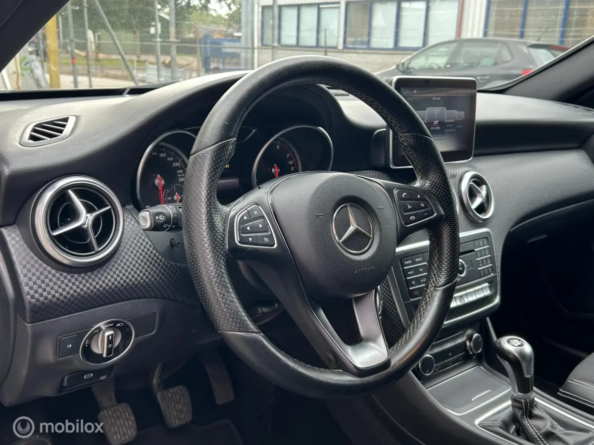 160 Ambition | Airco | Cruise | Navi |