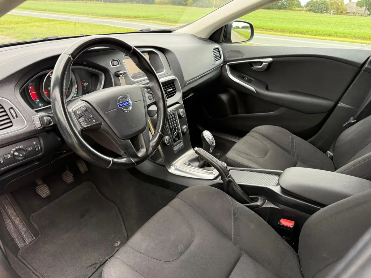 1.6 T3 Kinetic 150pk | VERKOCHT