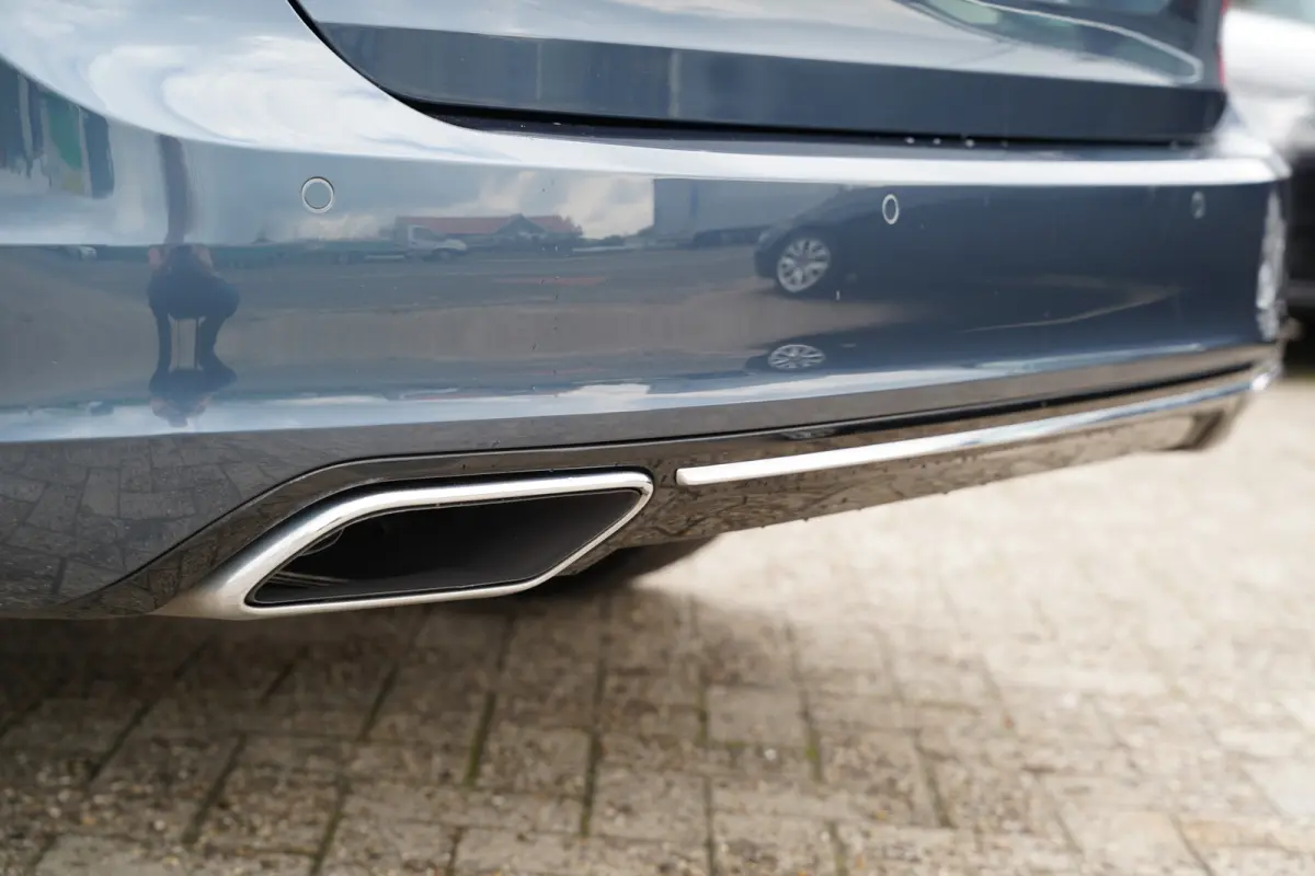2.0 D4 Inscription 190pk | Apple Carplay/Android Auto | Bowers & Wilkins Sound | IntelliSafe Surround Pakket | Elektrisch glazen panorama-dak | LED koplampen | Luchtvering | Stoel verwarming
