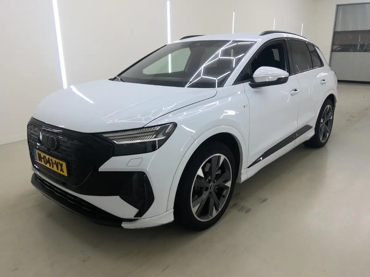 40 S edition 77 kWh SOH 95%+Warmte-pomp+Luxe-Volleder+Comf-Dynamic-int-Keyless-trekhaak-Pakket=30-12-2021