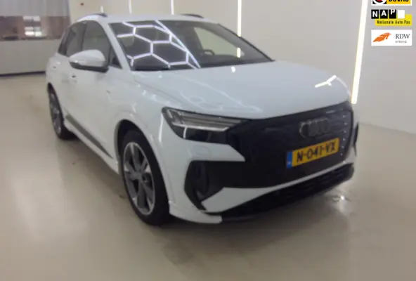 40 S edition 77 kWh SOH 95%+Warmte-pomp+Luxe-Volleder+Comf-Dynamic-int-Keyless-trekhaak-Pakket=30-12-2021