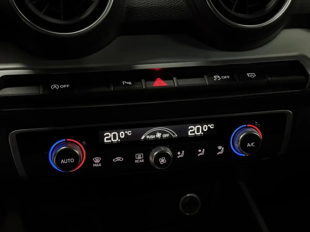 35 TFSI 2x S-line|NL|Dealer|Automaat|Carplay|Camera