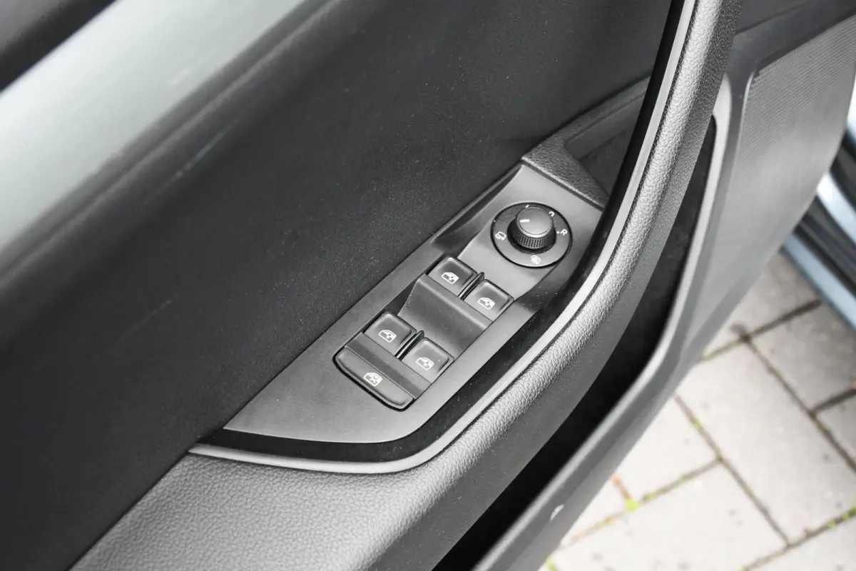 1.6 TDI Ambition Business