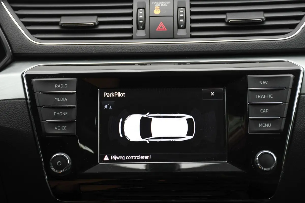 1.6 TDI Ambition Business