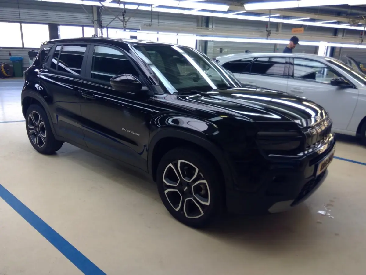 1.2 e-Hybrid Summit | Tot 8 Jaar Garantie | Camera | Navigatie | Stoelverwarming | Elektrische Achterklep | Apple Carplay & Android Auto | Keyless | Parkeersensoren |