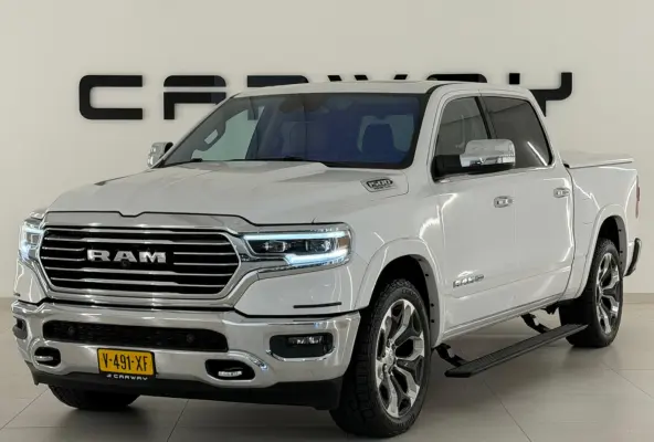 1500 5.7 V8 4x4 Limited Longhorn Massage
