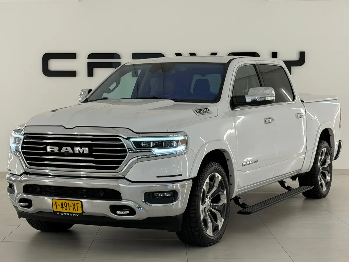 1500 5.7 V8 4x4 Limited Longhorn Massage