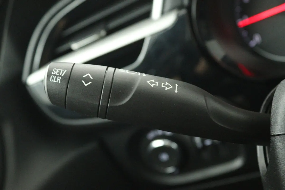 1.2 Edition (NAVIGATIE CARPLAY, PARKEERSENSOREN, 1e EIGENAAR, GOED ONDERHOUDEN)