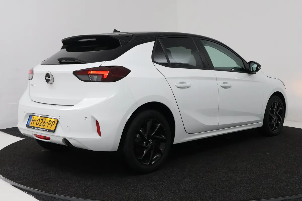 1.2 Edition (NAVIGATIE CARPLAY, PARKEERSENSOREN, 1e EIGENAAR, GOED ONDERHOUDEN)