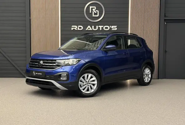1.0 TSI/ NAP/ Camera/ ACC/ CarPlay/ lane assist