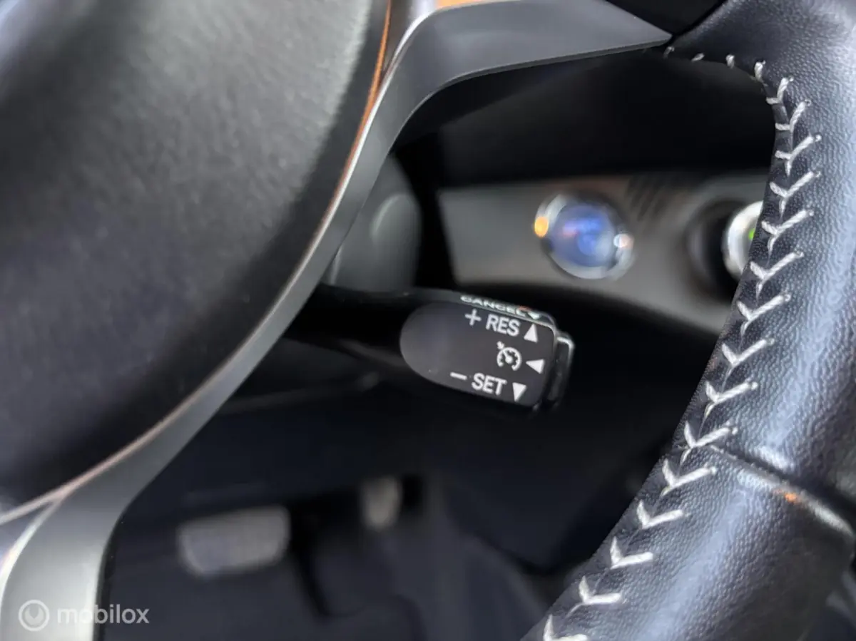 1.5 Hybrid Sport Camera Keyless Cruise Clima