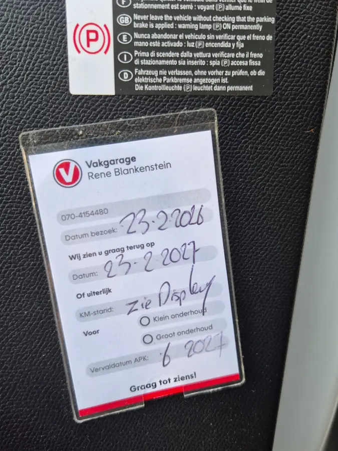 EV Active 1e Eigenaar SoH 95,3 % Pack 50 kWh Led NAP CarPlay Navi
