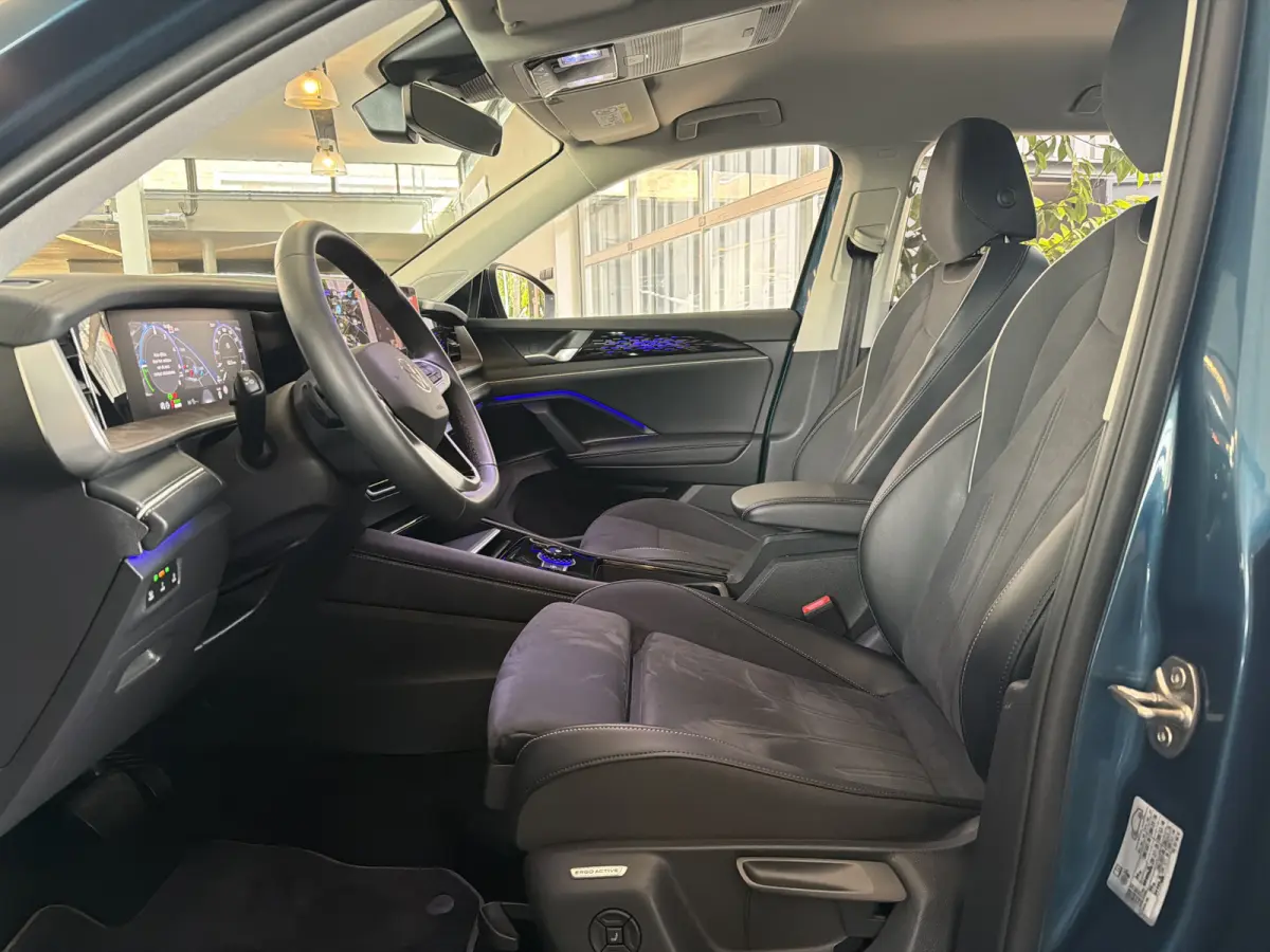 1.5 TSI eHybrid 204PK DSG HYBRID ELEGANCE 360°CAMERA/TREKHAAK/IQ.LIGHT/KEYLESS
