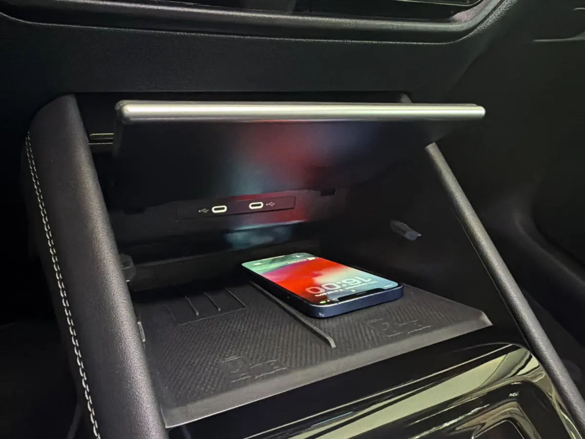 1.5 TSI eHybrid 204PK DSG HYBRID ELEGANCE 360°CAMERA/TREKHAAK/IQ.LIGHT/KEYLESS
