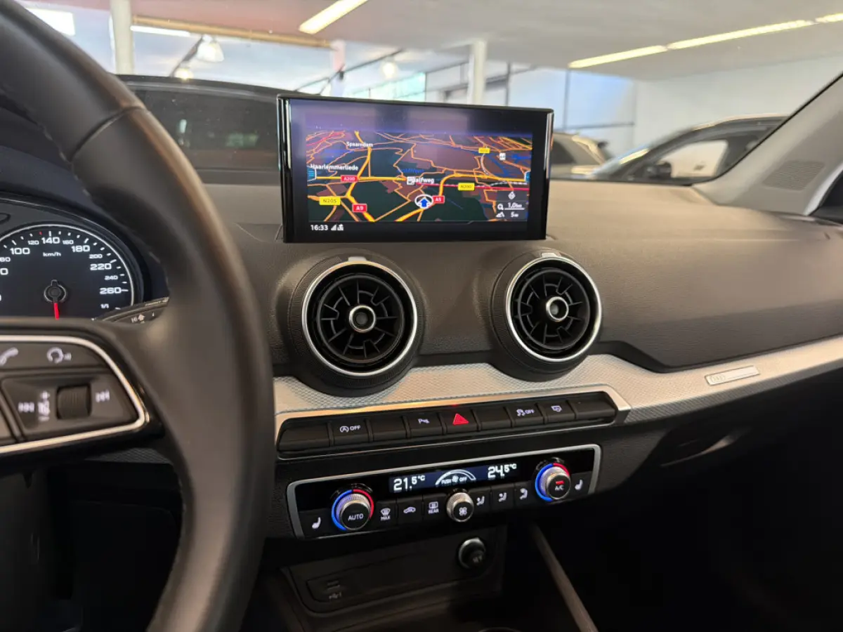 30 TFSI 110PK PRO-LINE,CRUISE CAMERA/NAVI/LED,STOELVERW  1E EIG
