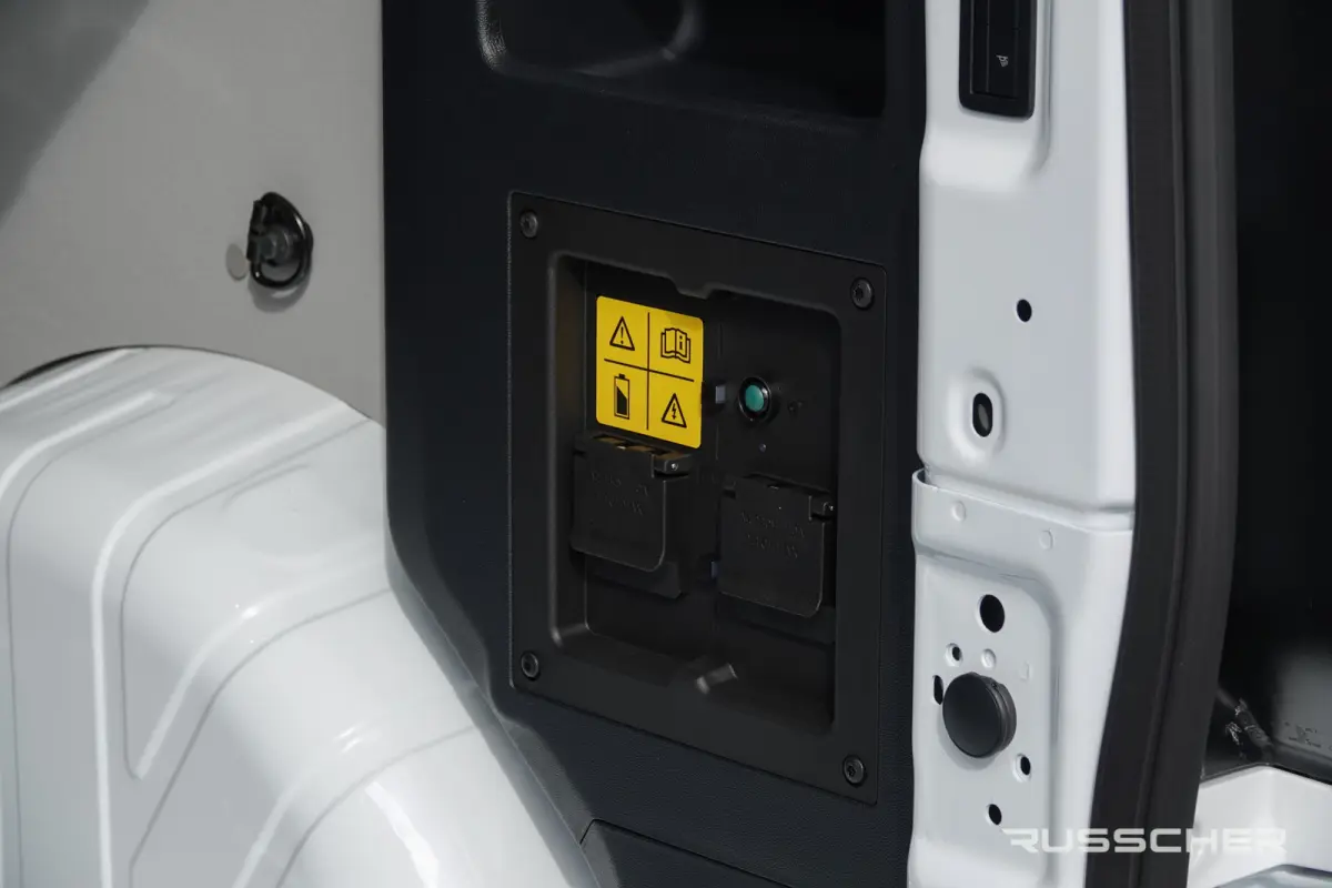 E-Transit L2H1 218Pk Aut. | | 5-Persoons | Trend 320 | 71Kwh | Pro Power On Board | Achteruitrijcamera