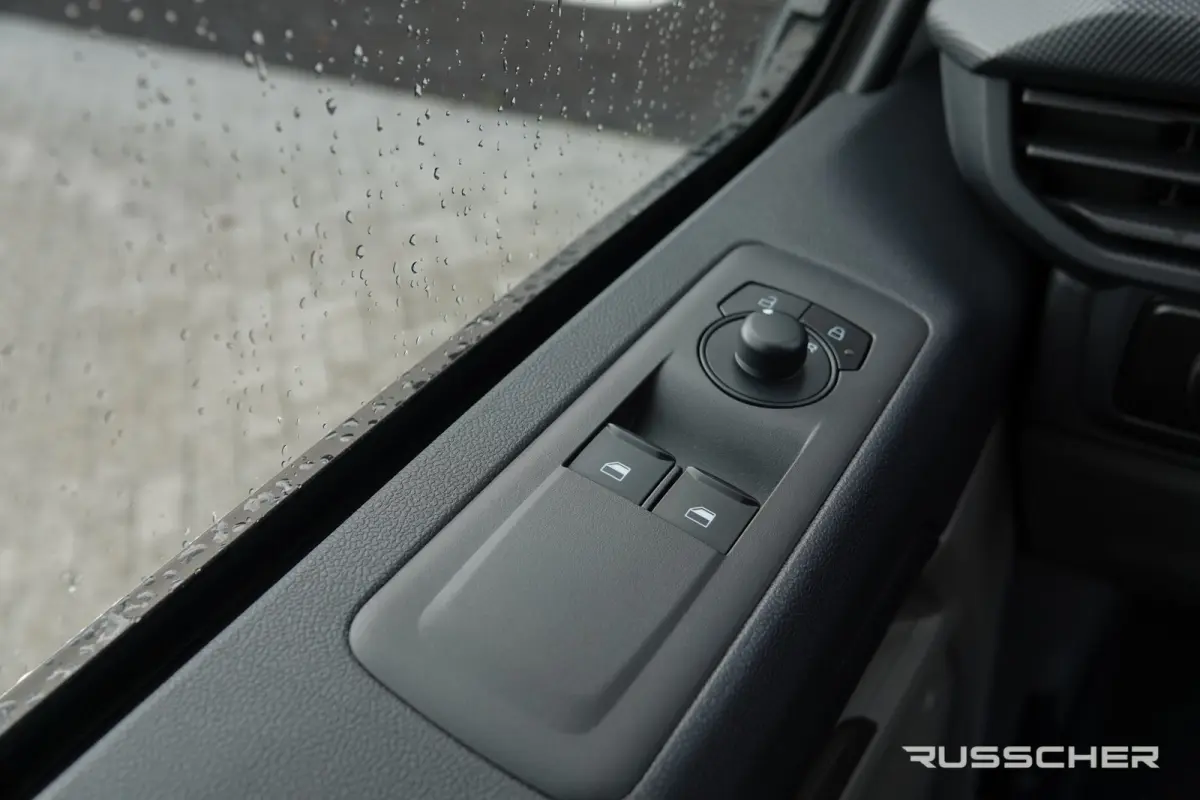 E-Transit L2H1 218Pk Aut. | | 5-Persoons | Trend 320 | 71Kwh | Pro Power On Board | Achteruitrijcamera
