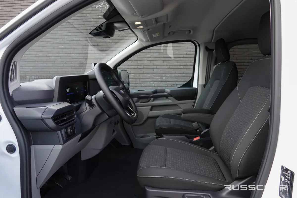 E-Transit L2H1 218Pk Aut. | | 5-Persoons | Trend 320 | 71Kwh | Pro Power On Board | Achteruitrijcamera
