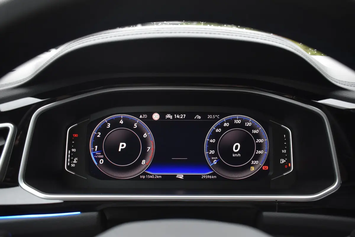 2.0 TSI 4Motion R Pano Akra Lane Camera ACC Trekhaak