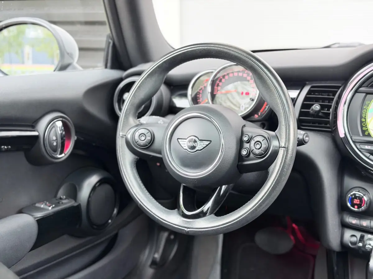 1.5 Cooper Chili Business Pano/Xenon/Navi