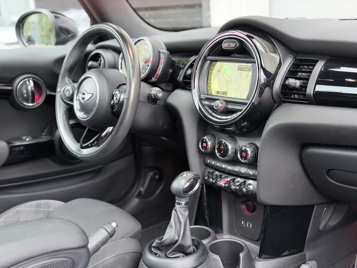 1.5 Cooper Chili Business Pano/Xenon/Navi