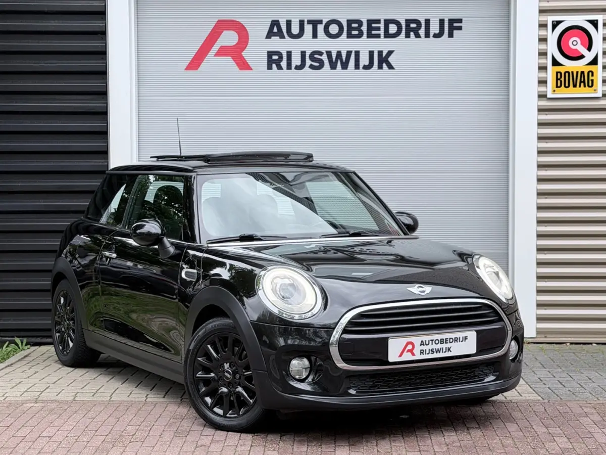 1.5 Cooper Chili Business Pano/Xenon/Navi