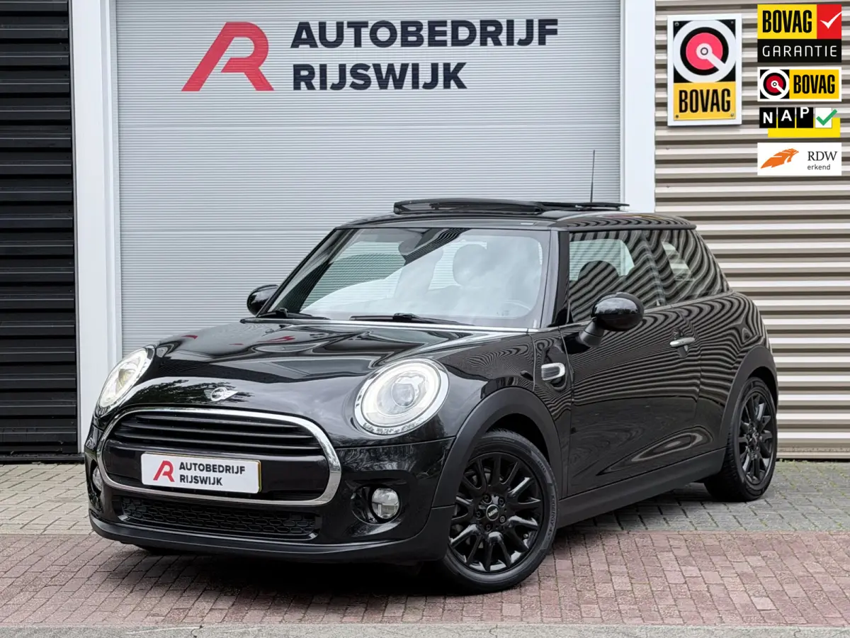 1.5 Cooper Chili Business Pano/Xenon/Navi