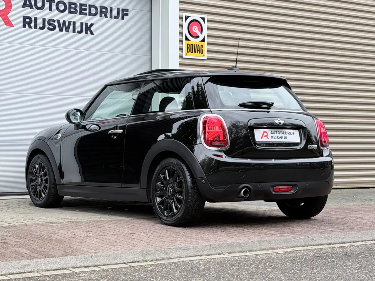 1.5 Cooper Chili Business Pano/Xenon/Navi