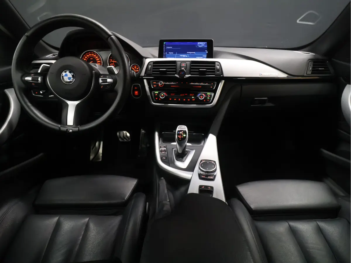 420i High Executive M Sport [NEKVERWARMING, MEMORY SEATS, PDC V+A, CRUISE CONTROL, FLIPPERS, BLUETOOTH TELEFOON, STOELVERWARMING, AUTOMATISCHE AIRCO, NAVIGATIE,