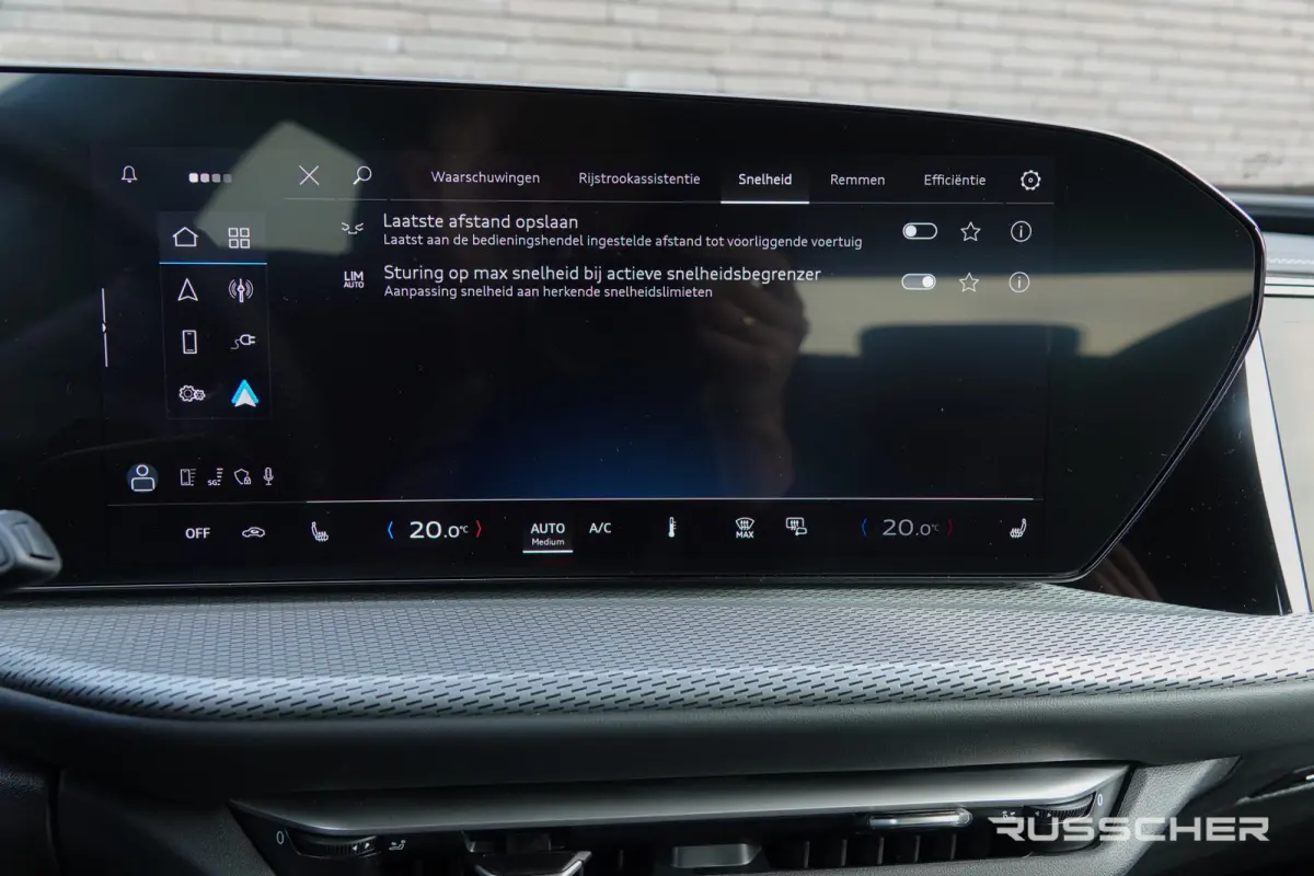 e-hybrid 367Pk | Quattro | S-Line | MMI Bijrijdersdisplay | Tech Plus | 360° Camera | Trekhaak | 22''