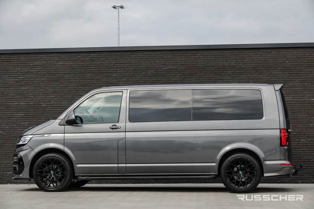 L2H1 2.0Tdi 150Pk DSG7 | Bulli | 75 Edition | Stoel-Stoel | Spoilerpack | Leder | Treeplanken | Trekhaak | 20''
