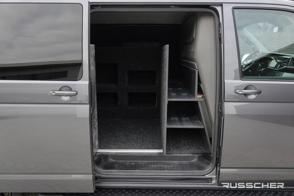 L2H1 2.0Tdi 150Pk DSG7 | Bulli | 75 Edition | Stoel-Stoel | Spoilerpack | Leder | Treeplanken | Trekhaak | 20''