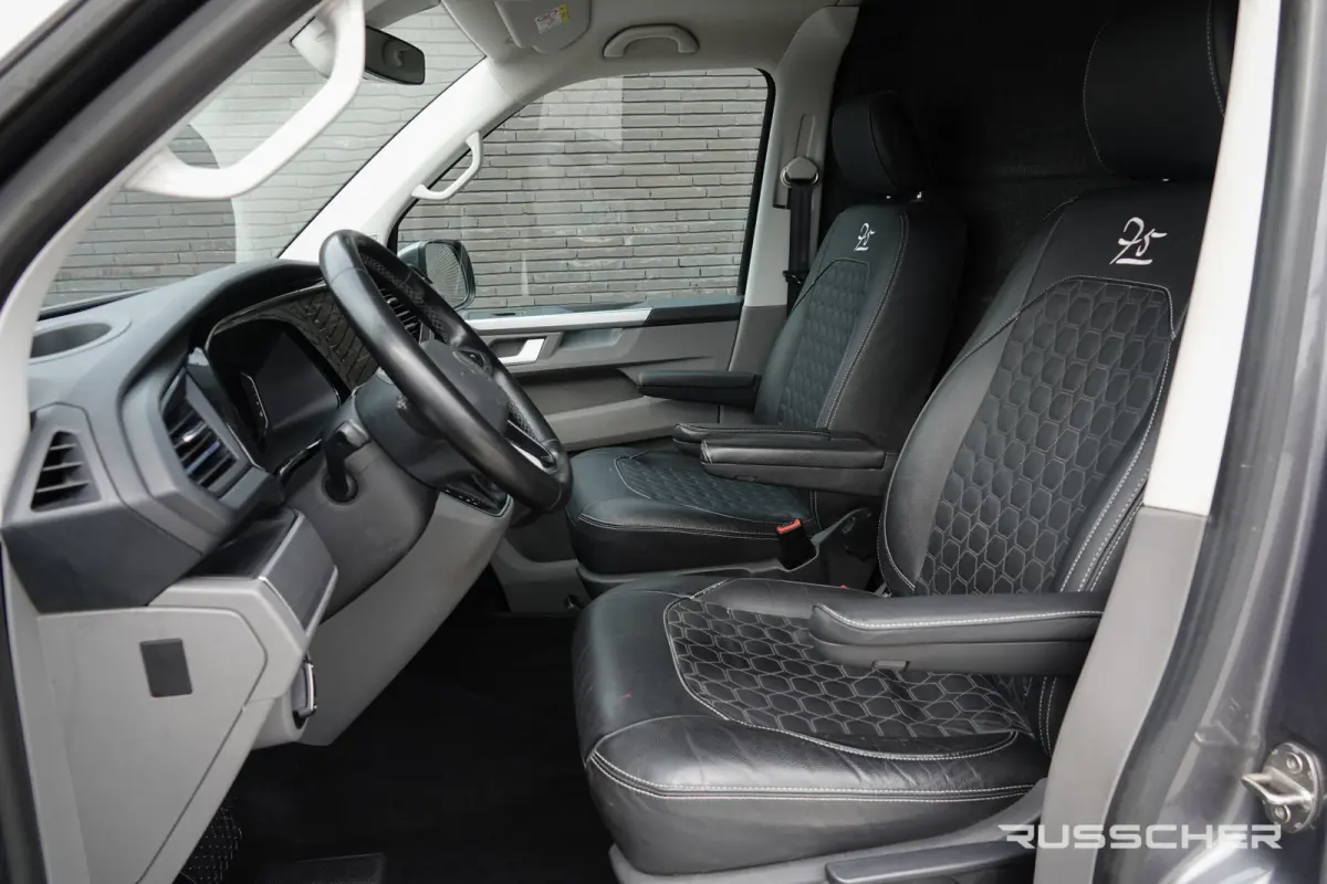 L2H1 2.0Tdi 150Pk DSG7 | Bulli | 75 Edition | Stoel-Stoel | Spoilerpack | Leder | Treeplanken | Trekhaak | 20''