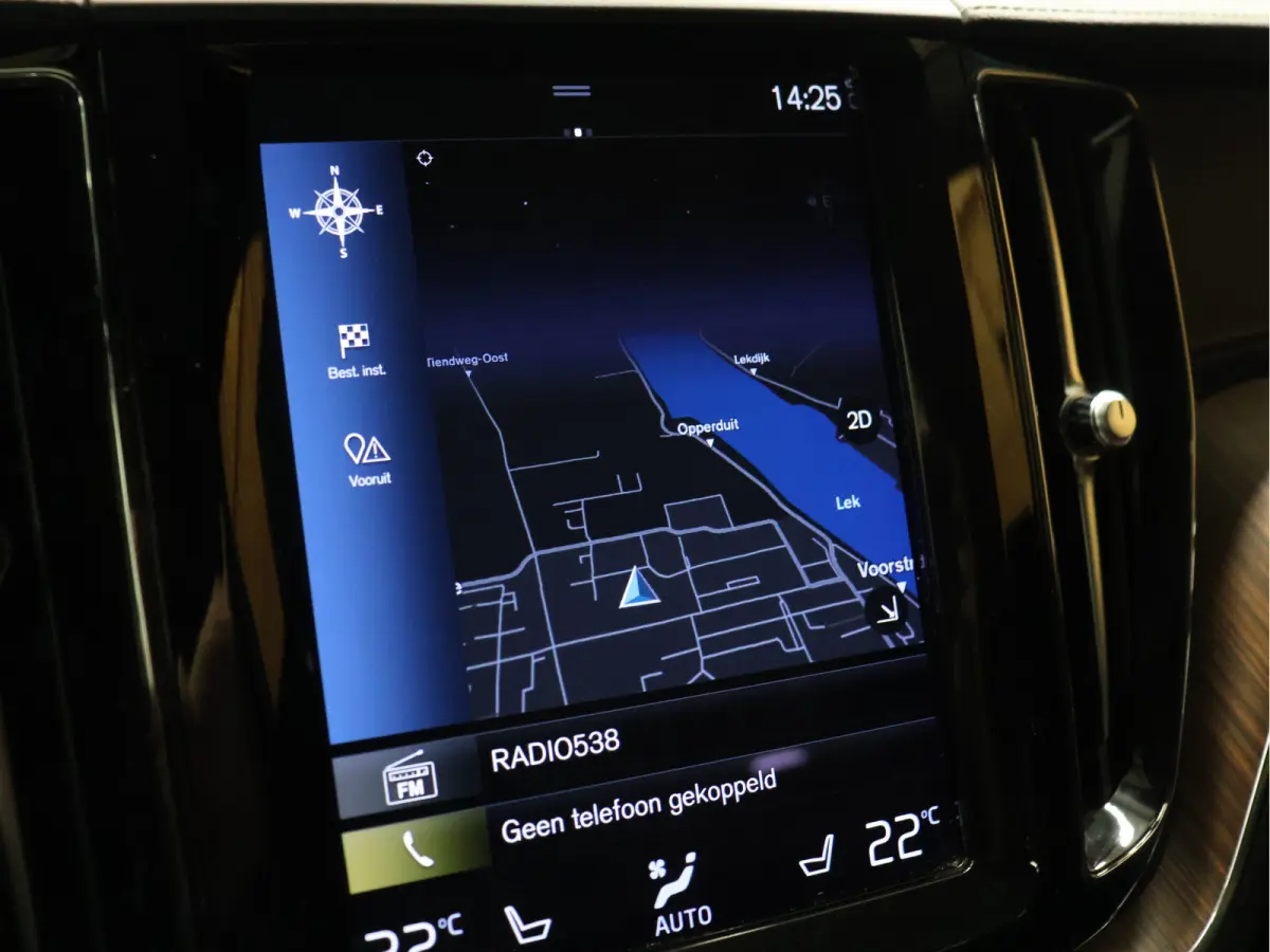 2.0 B4 Inscription [SCHUIFKANTELDAK, APPLECARPLAY, ANDROID, STOELVERWARMING, CRUISE CONTROL, STUURVERWARMING, HARMAN/KARDON AUDIO, MEMORY SEATS, HEAD UP DISPLAY, DIGITAL DASH, 360 CAMERA, EL