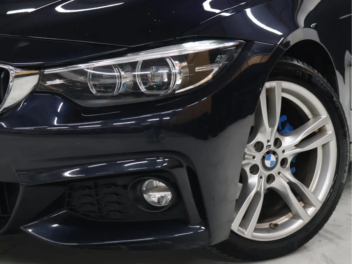 420i Corporate Lease High Executive M SPORT PAKKET [SCHUIFKANTELDAK, CRUISE CONTROL, STOELVERWARMING, LEDER DAKOTA, PDC V+A, CLIMATE CONTROL, BLUETOOTH, NAVIGATIE, LED, KEYLESS ENTRY, NIEUWS