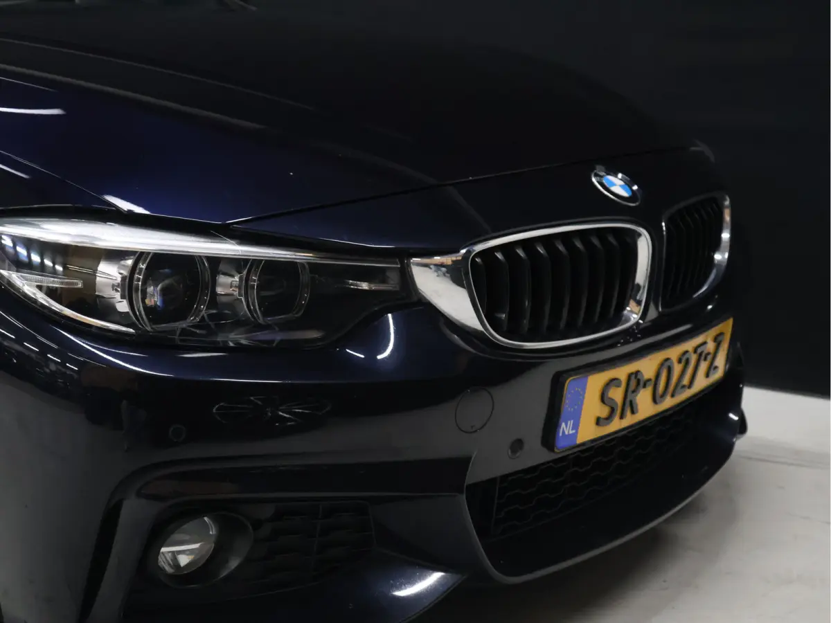 420i Corporate Lease High Executive M SPORT PAKKET [SCHUIFKANTELDAK, CRUISE CONTROL, STOELVERWARMING, LEDER DAKOTA, PDC V+A, CLIMATE CONTROL, BLUETOOTH, NAVIGATIE, LED, KEYLESS ENTRY, NIEUWS