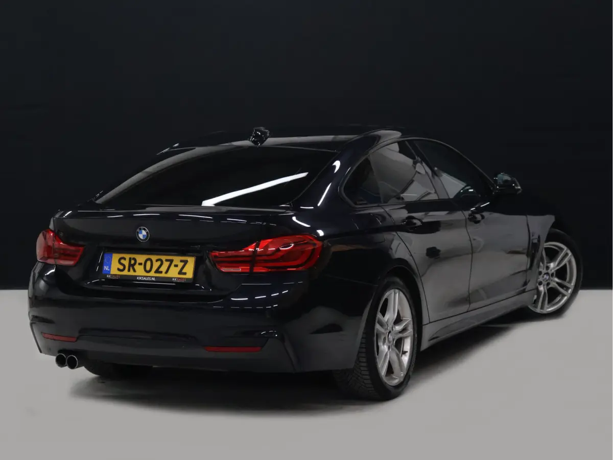 420i Corporate Lease High Executive M SPORT PAKKET [SCHUIFKANTELDAK, CRUISE CONTROL, STOELVERWARMING, LEDER DAKOTA, PDC V+A, CLIMATE CONTROL, BLUETOOTH, NAVIGATIE, LED, KEYLESS ENTRY, NIEUWS