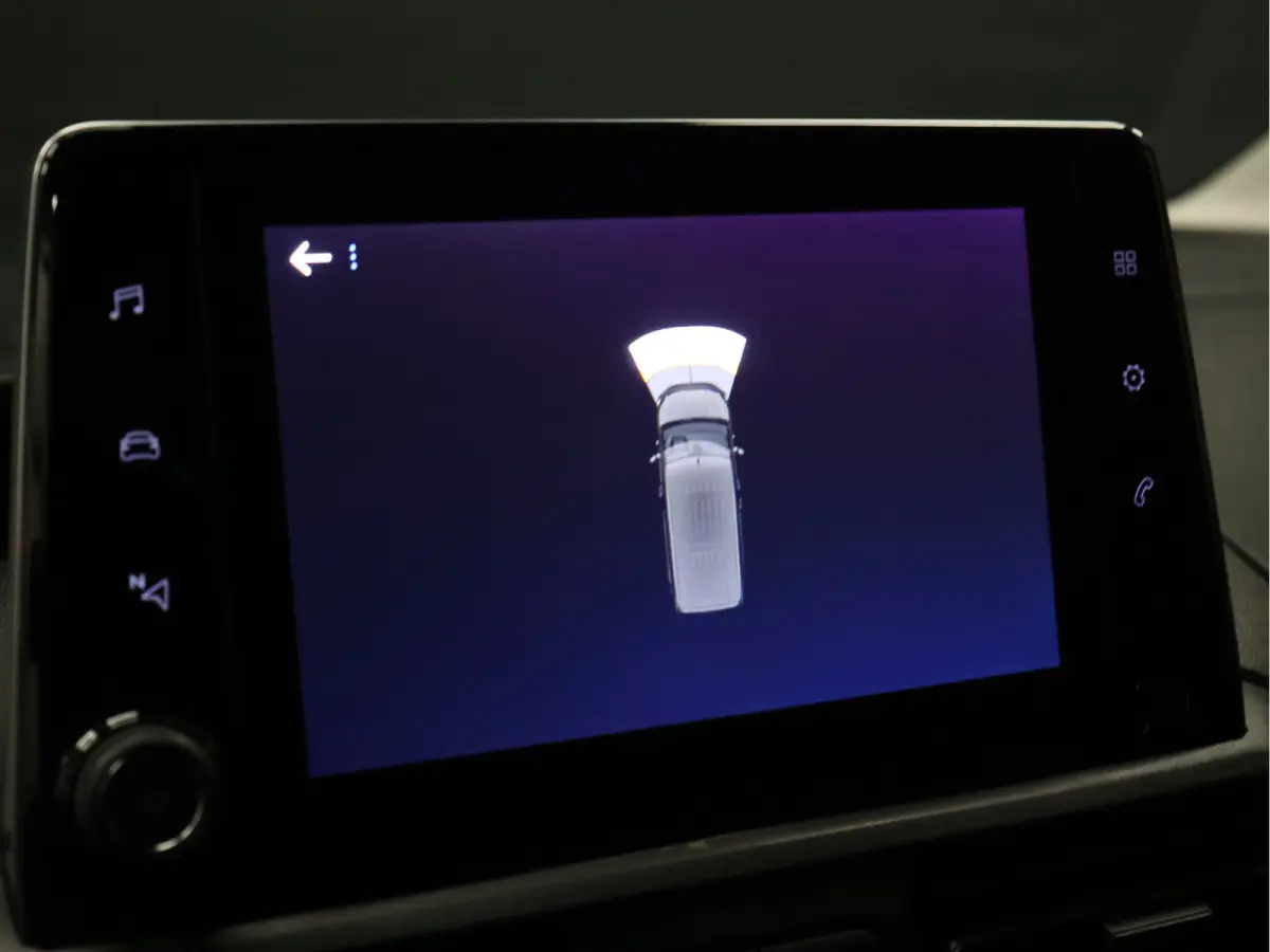 1.5 BlueHDI Grip Long [TREKHAAK, APPLE CARPLAY, CRUISE CONTROL, NAVIGATIE, ANDROID AUTO, AUTOMAAT, PDC V+A, BLUETOOTH, AIRCO, NIEUWSTAAT]