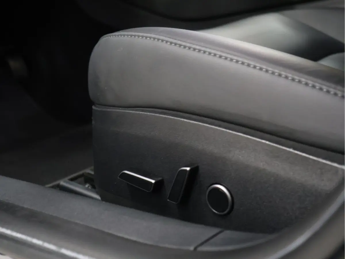 Long Range RWD 75 kWh [SOH 95%, PANORAMADAK, STOELVERWARMING V+A, STUURWIEL VERWARMING, CAMERA, ELEKTRISCH VERSTELBARE STOELEN, ELEKTRISCH ACHTERLKLEP, SELF DRIVING BETA, NAVIGATIE, BLUETOOT