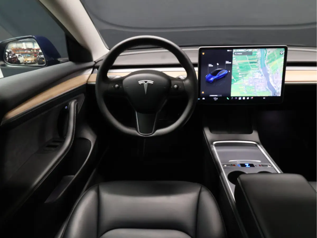 Long Range RWD 75 kWh [SOH 95%, PANORAMADAK, STOELVERWARMING V+A, STUURWIEL VERWARMING, CAMERA, ELEKTRISCH VERSTELBARE STOELEN, ELEKTRISCH ACHTERLKLEP, SELF DRIVING BETA, NAVIGATIE, BLUETOOT