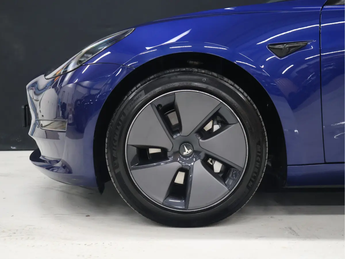 Long Range RWD 75 kWh [SOH 95%, PANORAMADAK, STOELVERWARMING V+A, STUURWIEL VERWARMING, CAMERA, ELEKTRISCH VERSTELBARE STOELEN, ELEKTRISCH ACHTERLKLEP, SELF DRIVING BETA, NAVIGATIE, BLUETOOT