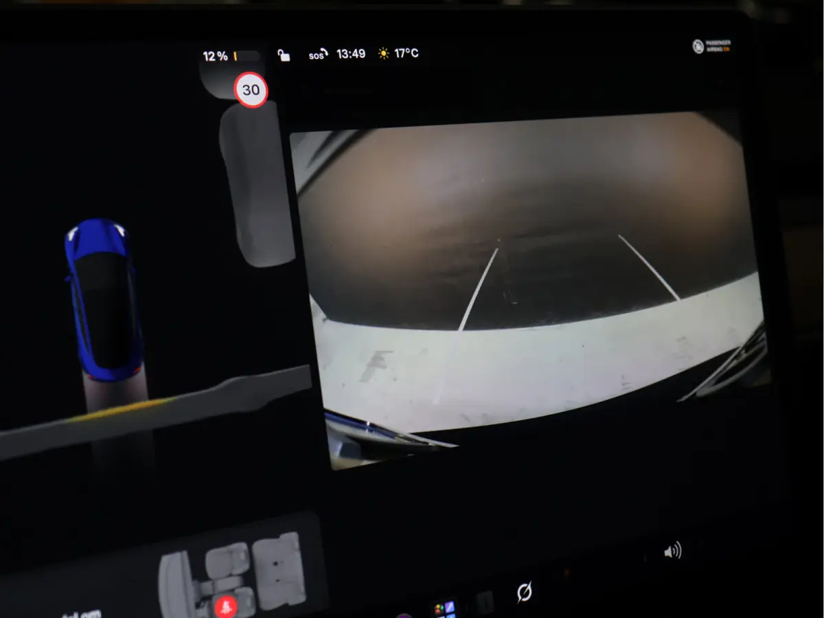 Long Range RWD 75 kWh [SOH 95%, PANORAMADAK, STOELVERWARMING V+A, STUURWIEL VERWARMING, CAMERA, ELEKTRISCH VERSTELBARE STOELEN, ELEKTRISCH ACHTERLKLEP, SELF DRIVING BETA, NAVIGATIE, BLUETOOT
