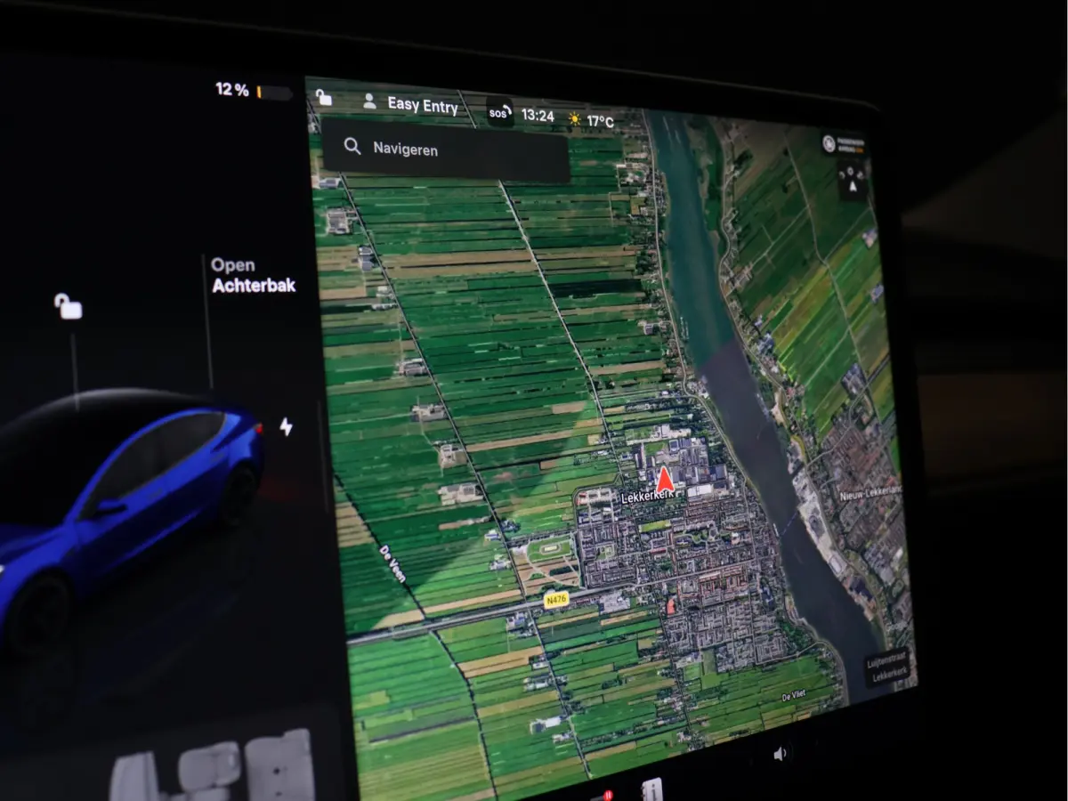 Long Range RWD 75 kWh [SOH 95%, PANORAMADAK, STOELVERWARMING V+A, STUURWIEL VERWARMING, CAMERA, ELEKTRISCH VERSTELBARE STOELEN, ELEKTRISCH ACHTERLKLEP, SELF DRIVING BETA, NAVIGATIE, BLUETOOT