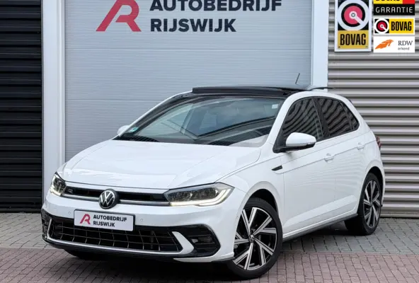 1.0 TSI R-Line Pano/Keyless/IQ.Light