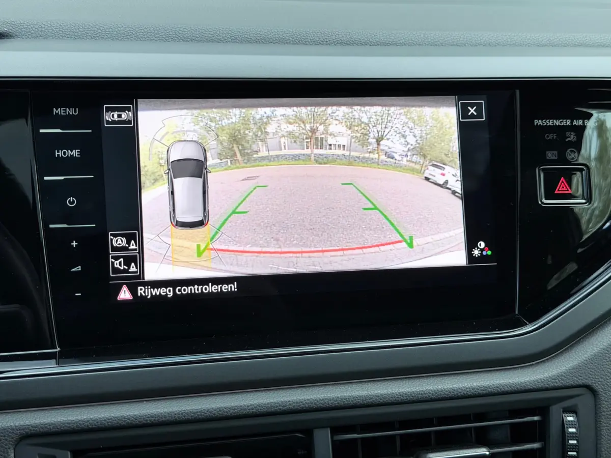 1.0 TSI R-Line Pano/Keyless/IQ.Light
