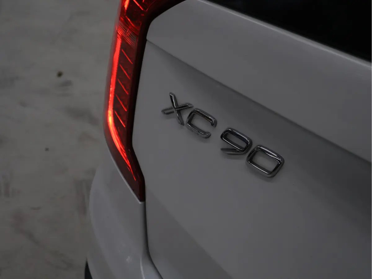 2.0 T8 Recharge AWD Inscription Expression [SCHUIFKANTELDAK, HARMAN/KARDON, ADAPTIVE CRUISE, APPLE CARPLAY, ANDROID, 7-PERSOONS, VOL LEDER, STOELVERWARMING, STUURVERWARMING, 360º CAMERA, KE