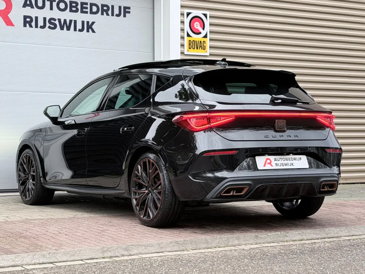 1.4 e-Hybrid VZ Performance Schaal/Pano/Matrix
