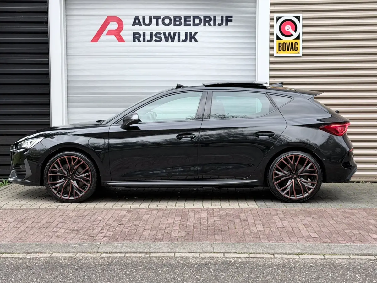 1.4 e-Hybrid VZ Performance Schaal/Pano/Matrix