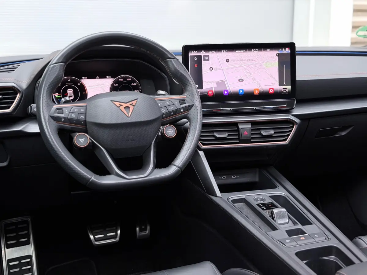 1.4 e-Hybrid VZ Performance Schaal/Pano/Matrix